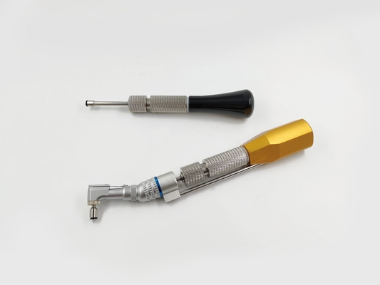 Mini conductor de tornillos de ortodoncia de aleación de titanio CE ISO aprobado